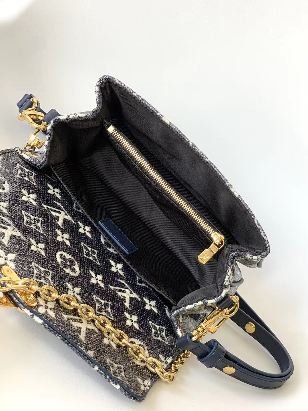 BAG-LV-W-NEW-1323
