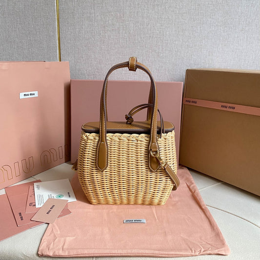 BAG-MIUMIU-LY-137