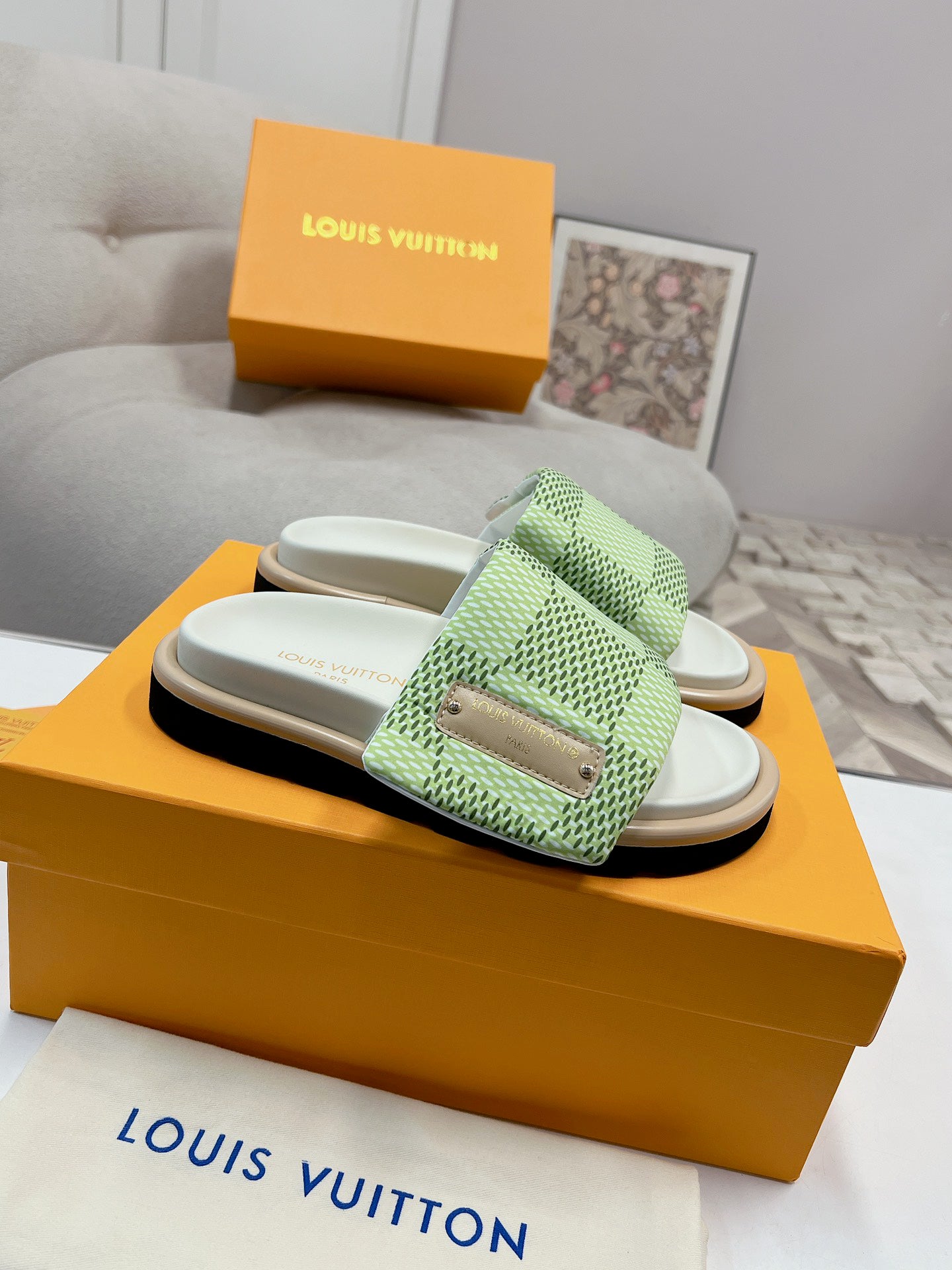 SHOES-LV-LY-093