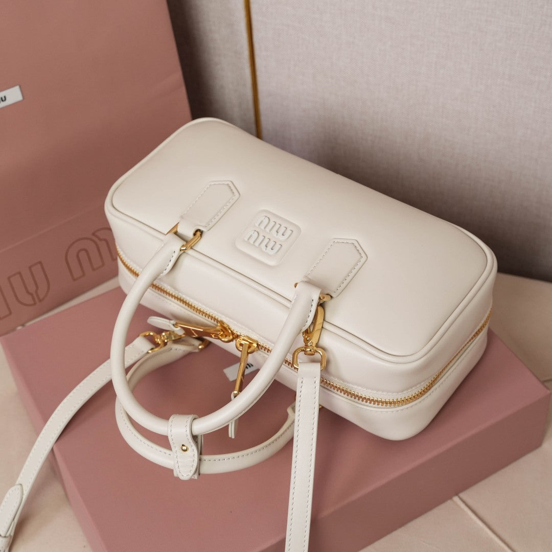 BAG-MIUMIU-LY-317