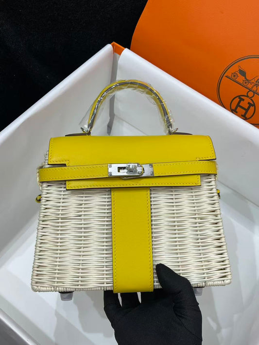 BAG-HMS-W-053
