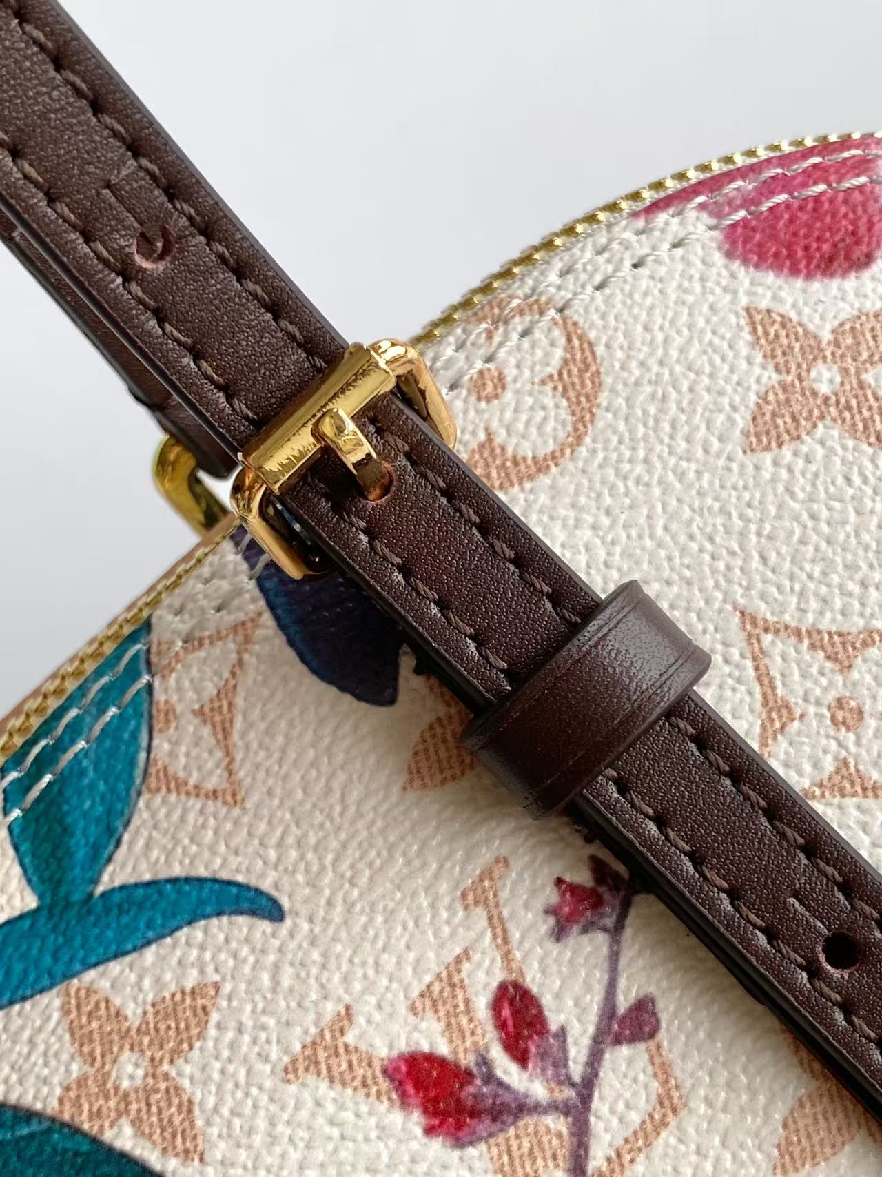 BAG-LV-W-NEW-004