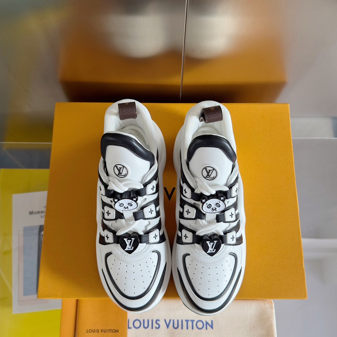 SHOES-LV-LY-101