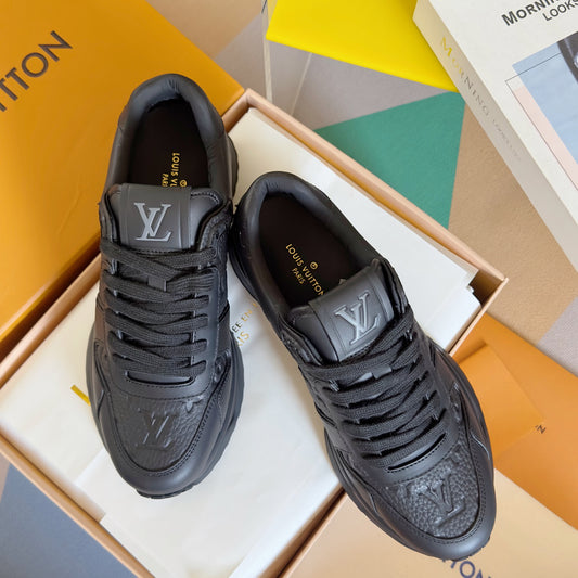 SHOES-LV-LY-001