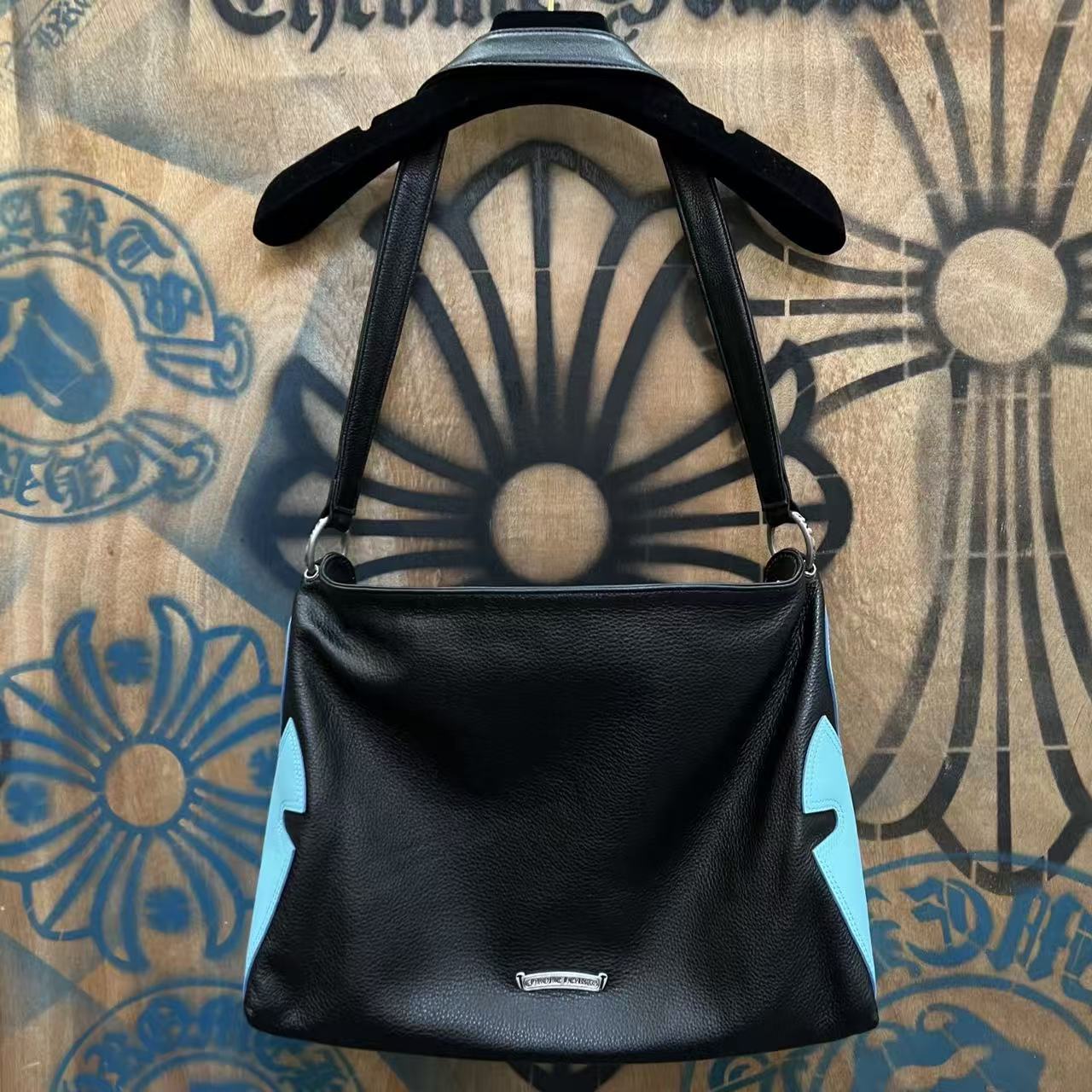 BAG-CH-WM-024