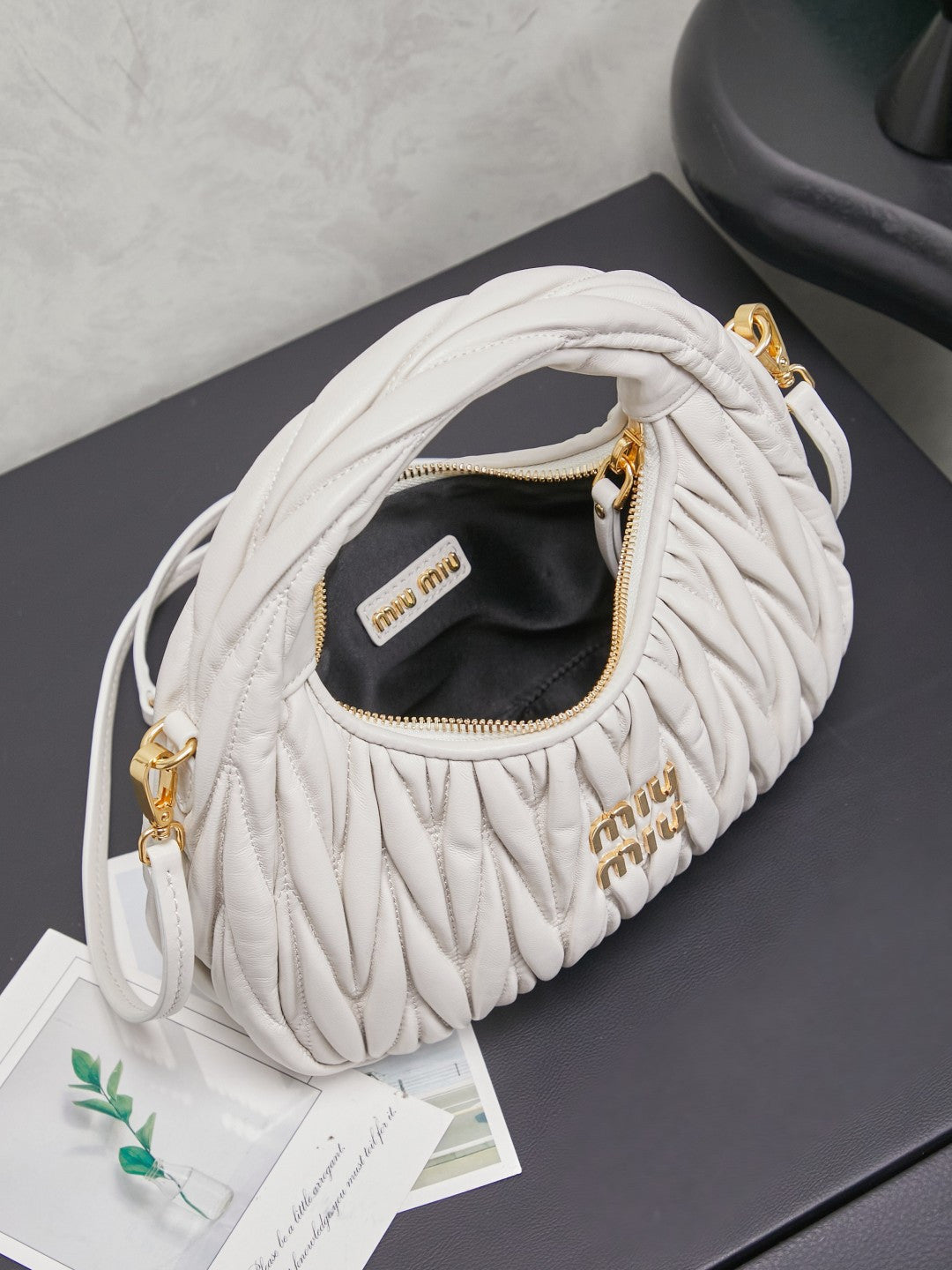 BAG-MIUMIU-LY-023