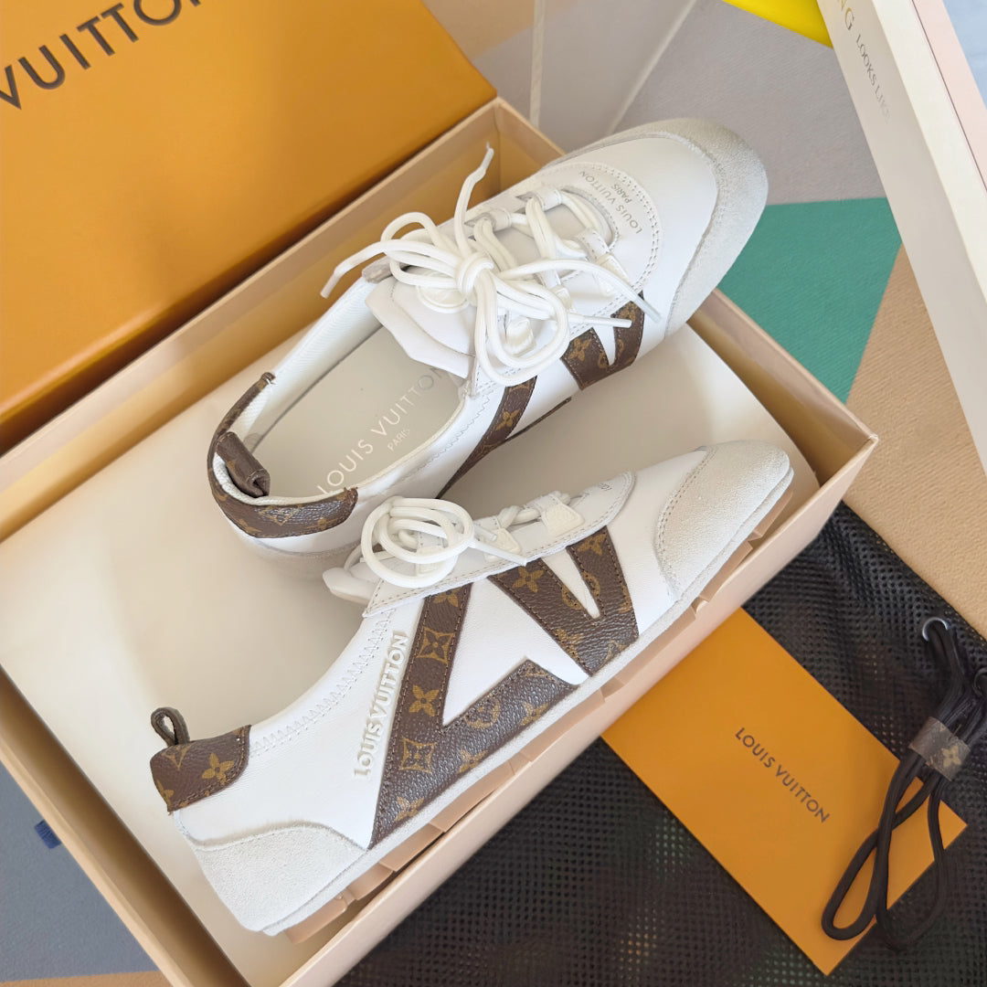 SHOES-LV-LY-300