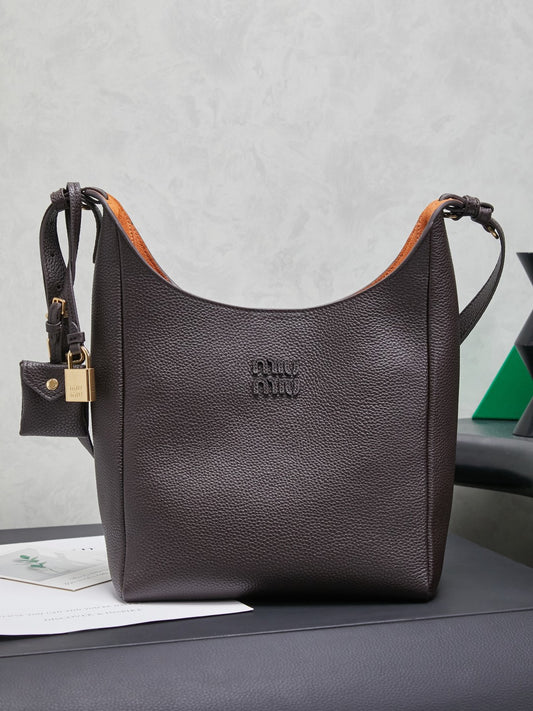 BAG-MIUMIU-LY-057