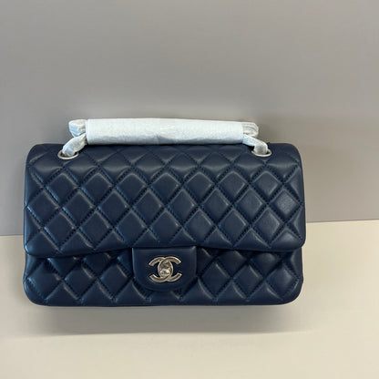 BAG-CHANEL-496