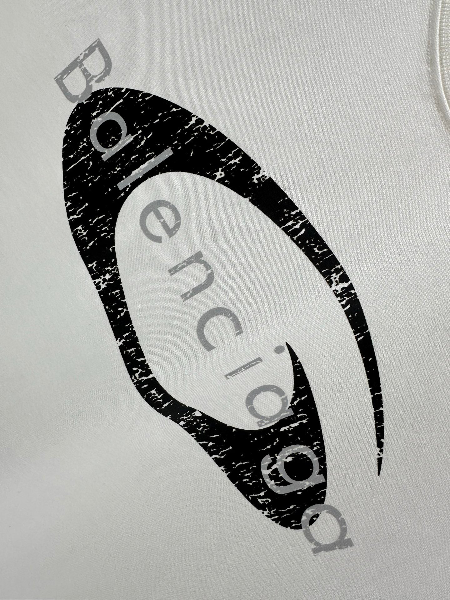 TS-Balenciaga-new-001