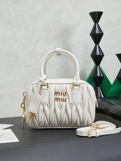 BAG-MIUMIU-LY-007