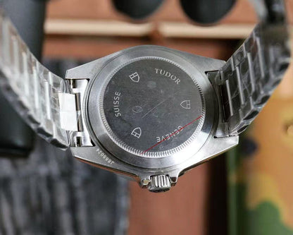 WATCH-DT-W-007