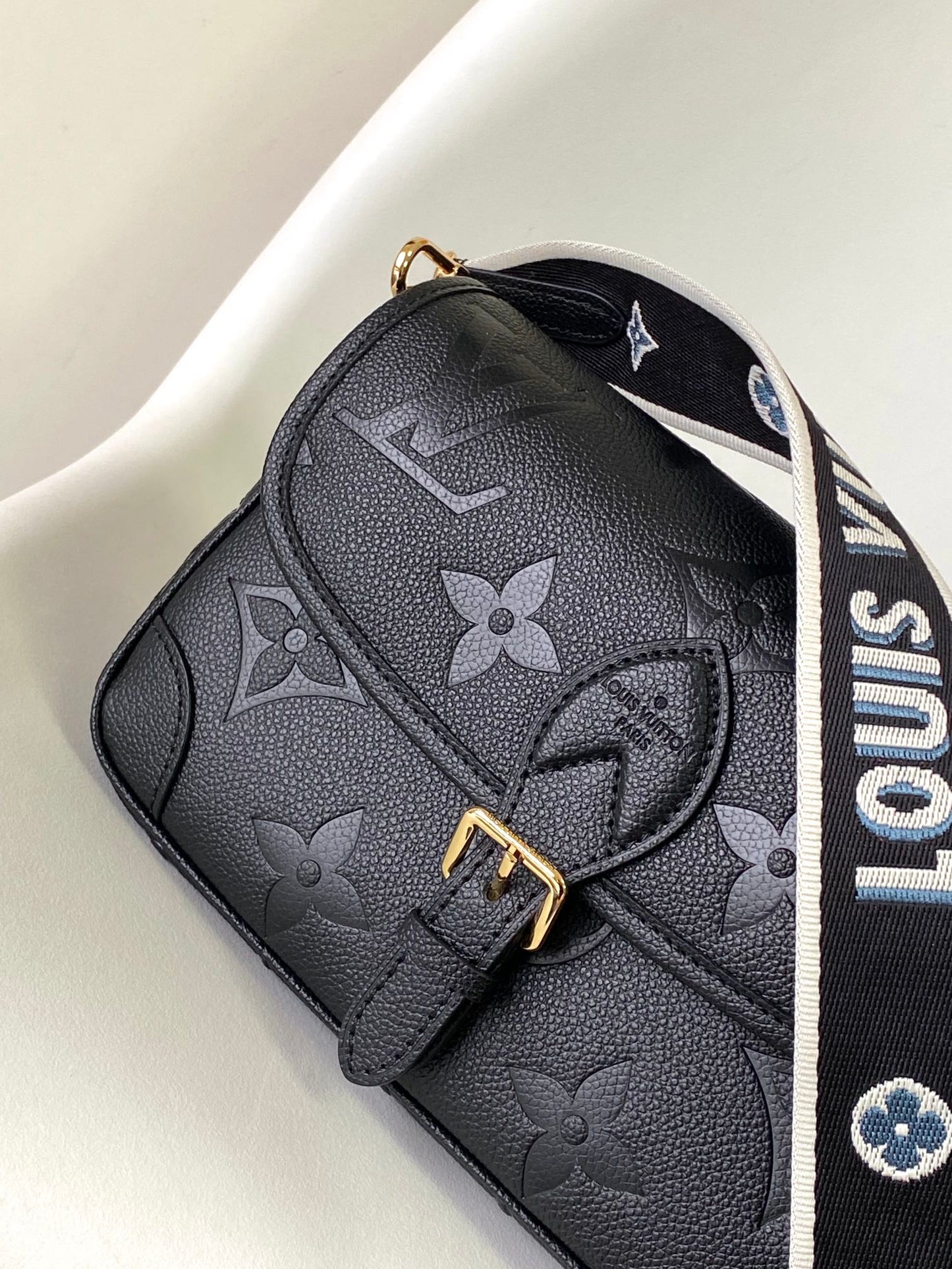 BAG-LV-W-NEW-1351
