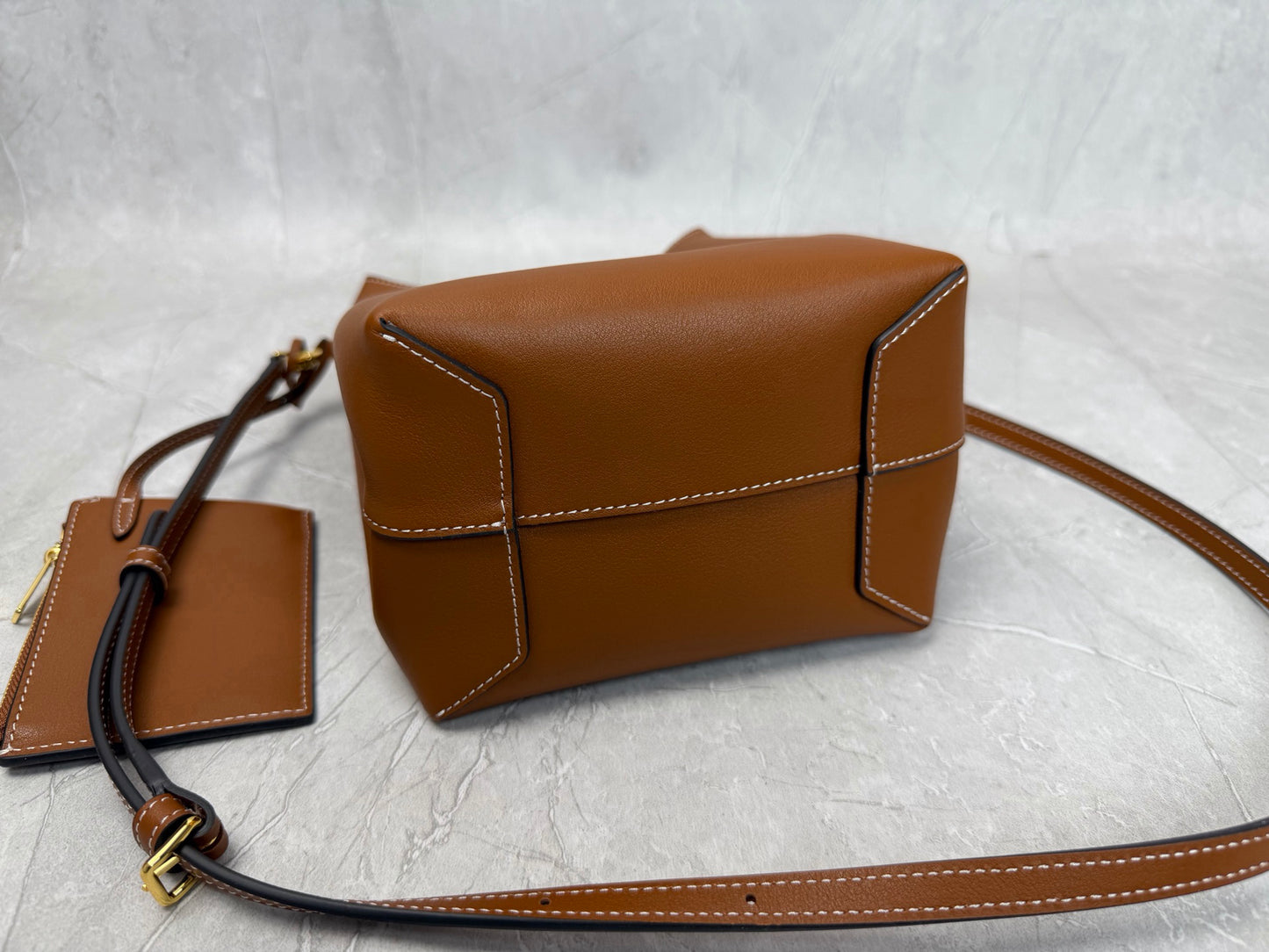 BAG-CELINE-W-NEW-002