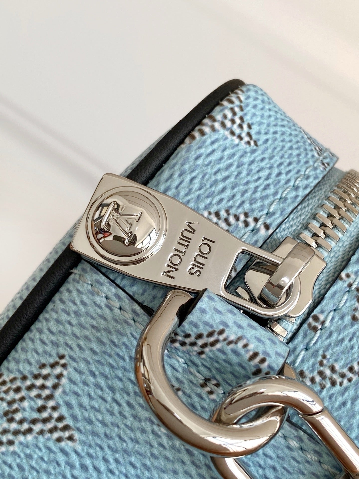 BAG-LV-W-NEW-828