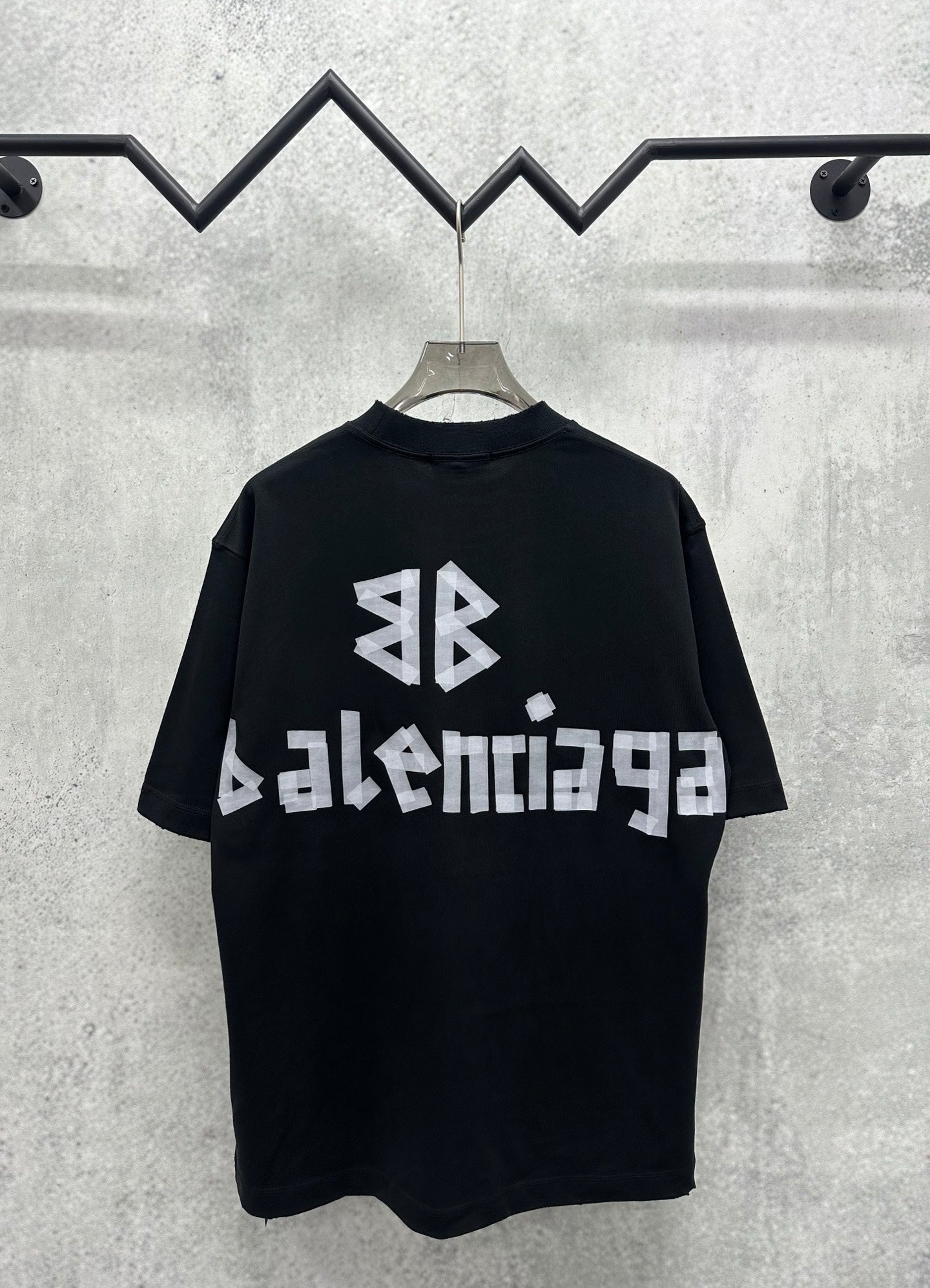TS-Balenciaga-new-039