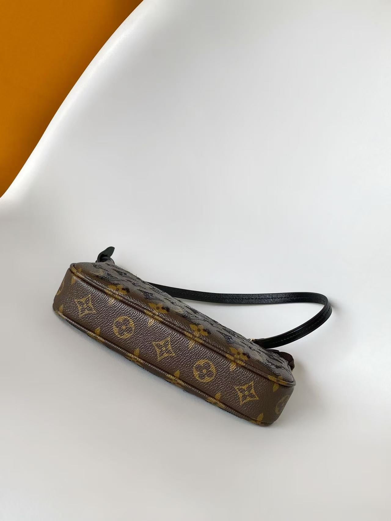 BAG-LV-W-NEW-170