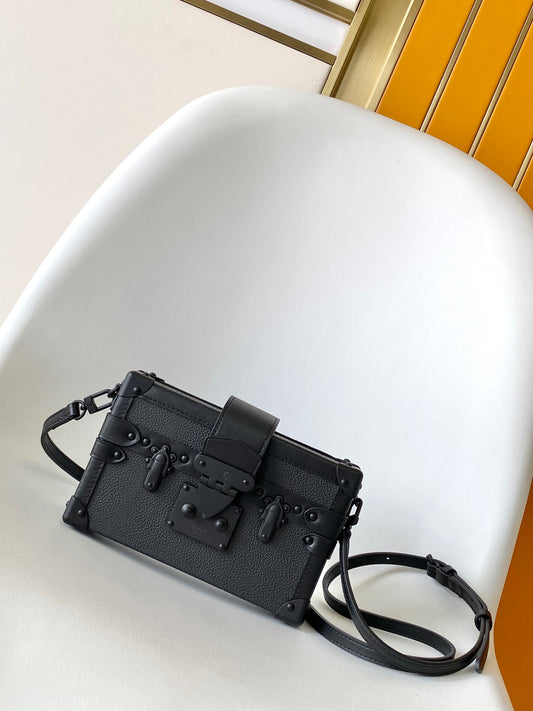 BAG-LV-W-NEW-695