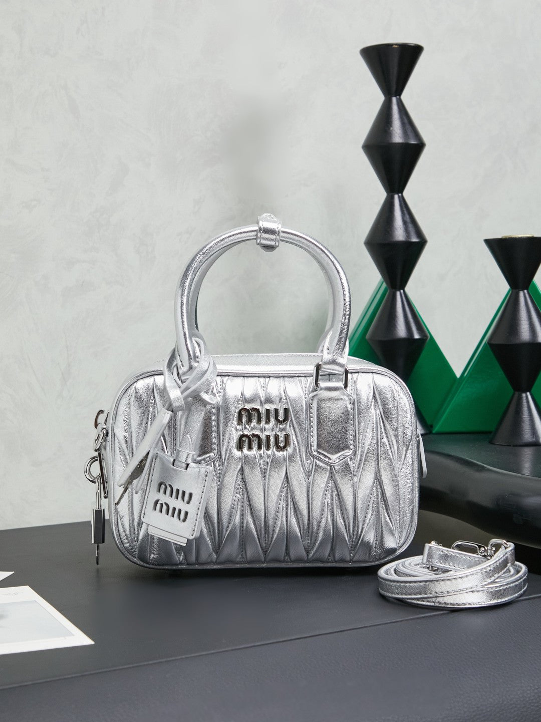BAG-MIUMIU-LY-008