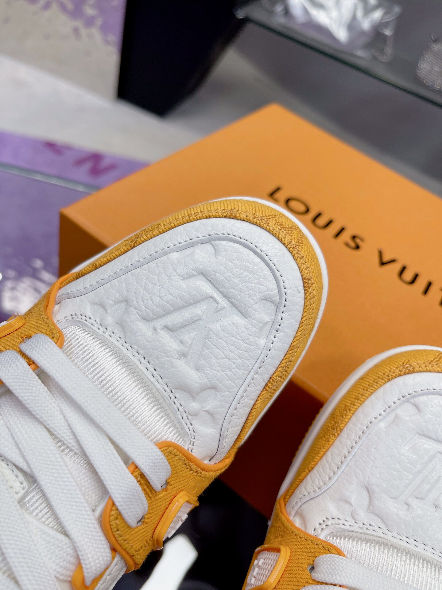 SHOES-LV-LY-185