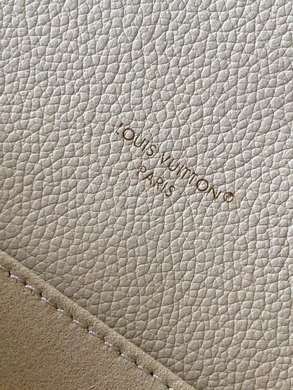 BAG-LV-W-NEW-1116