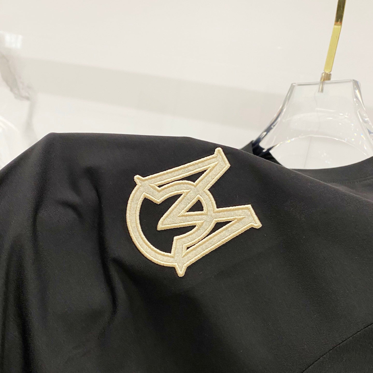 TS-MONCLER-NEW-010
