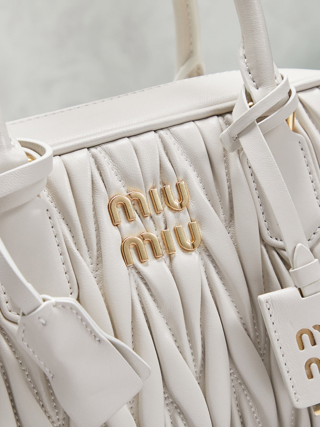 BAG-MIUMIU-LY-104