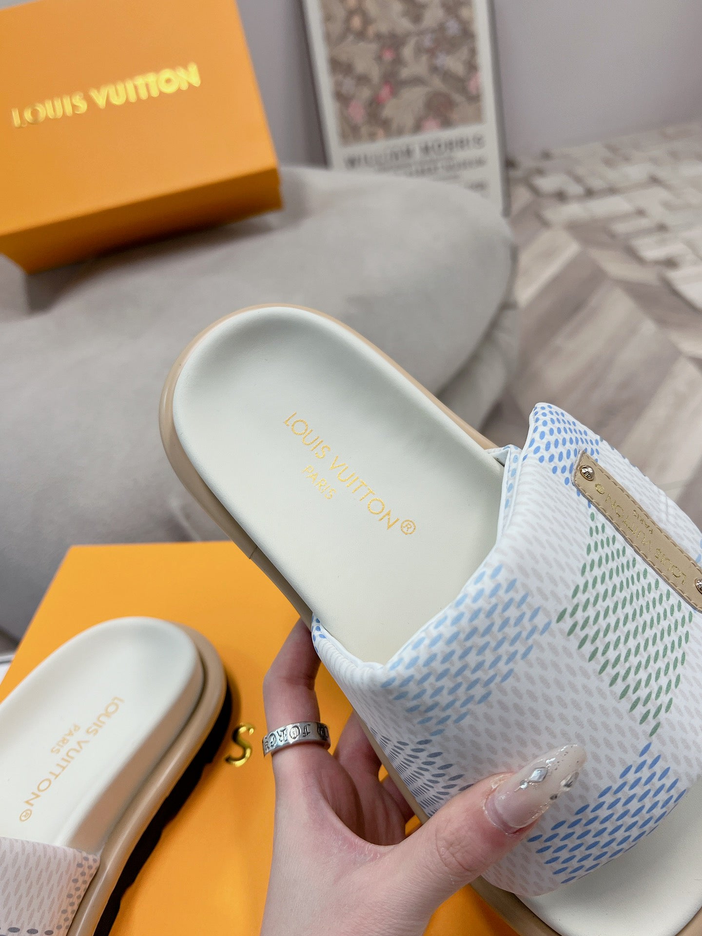 SHOES-LV-LY-608