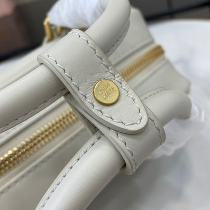 BAG-MIUMIU-LY-381