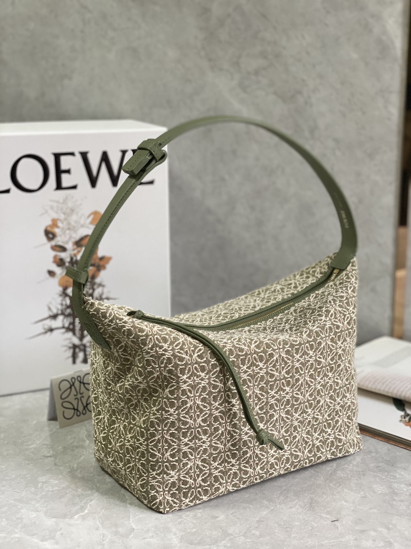 BAG-LW-097