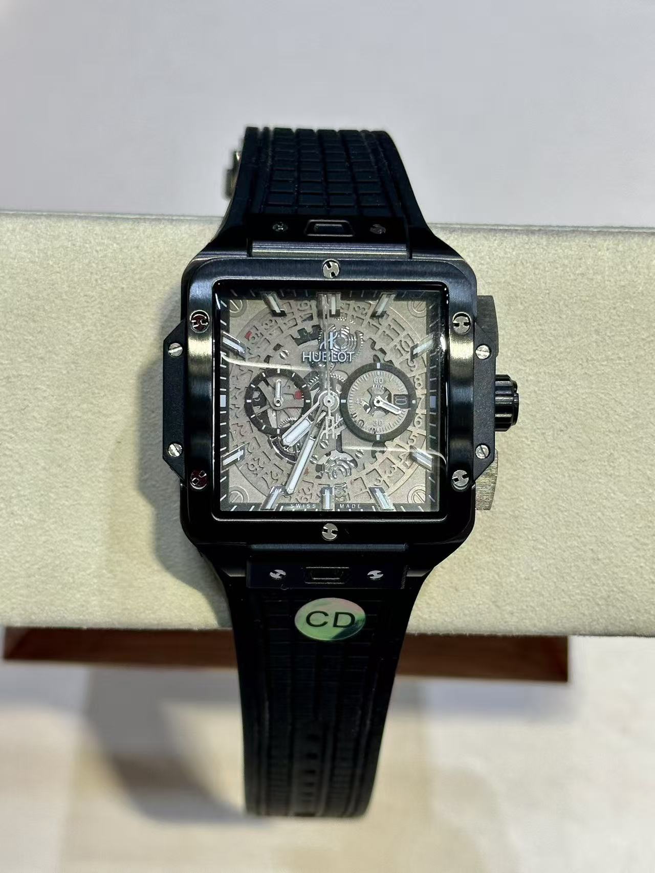 WATCH-HB-W-005