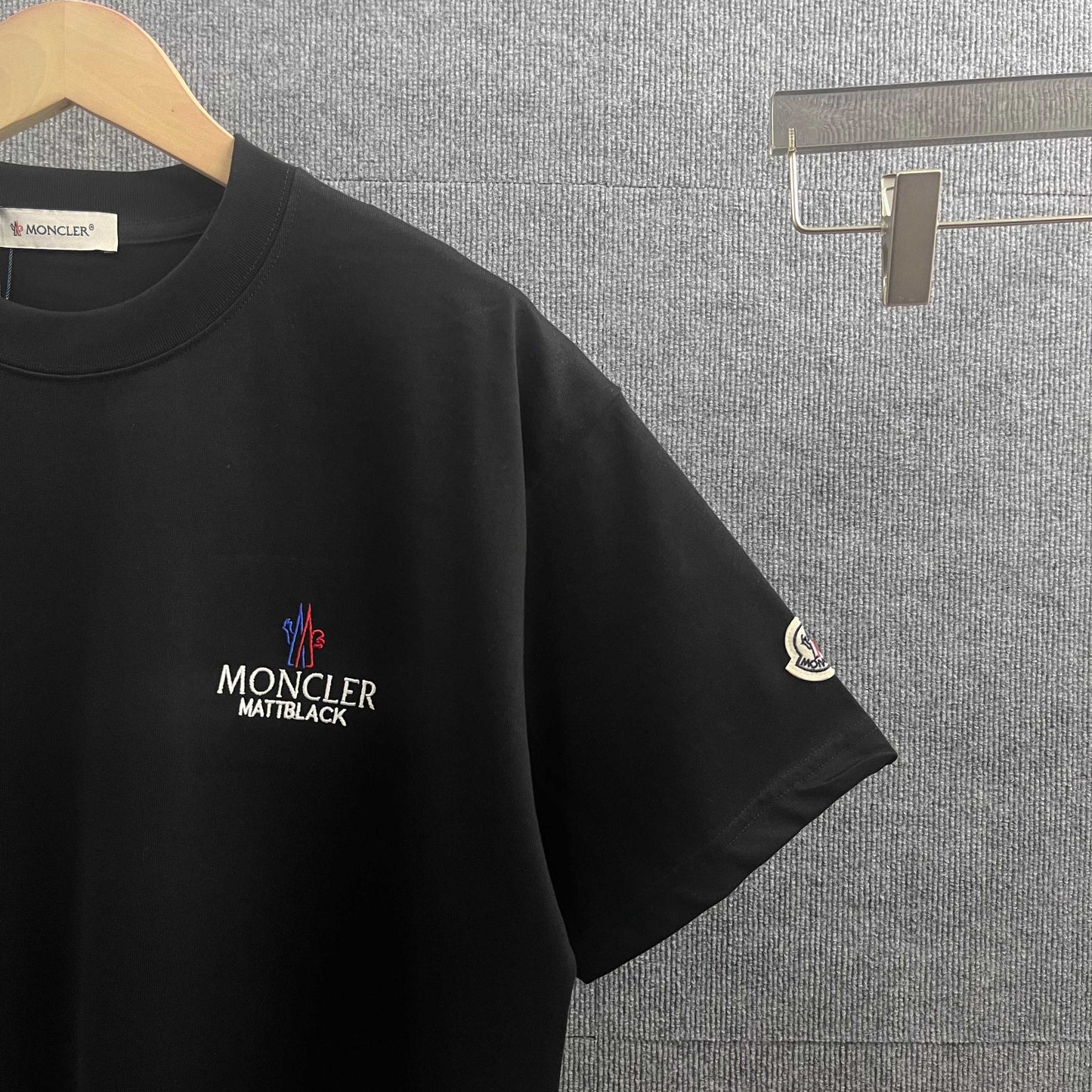 TS-MONCLER-NEW-131