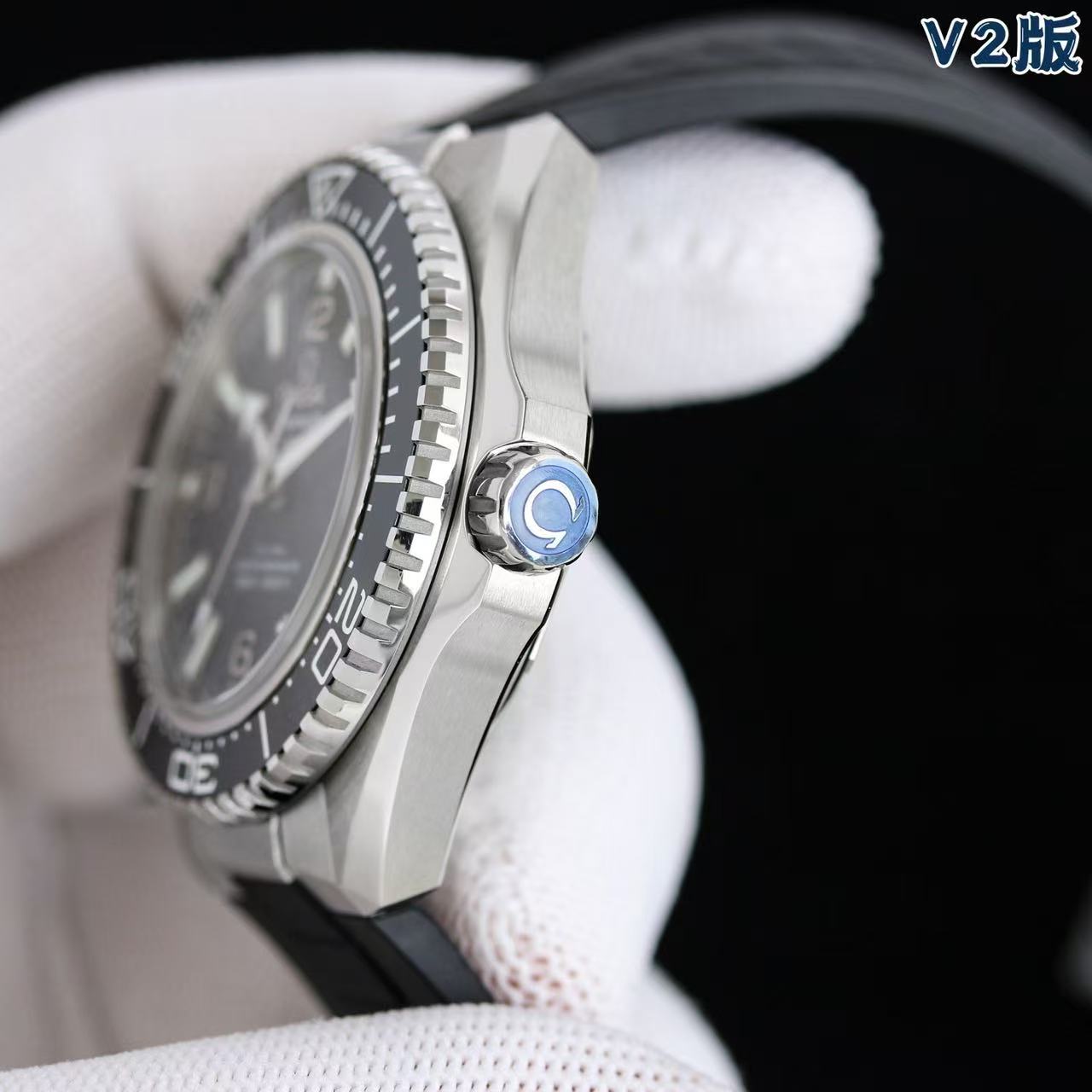 WATCH-OMG-W-007