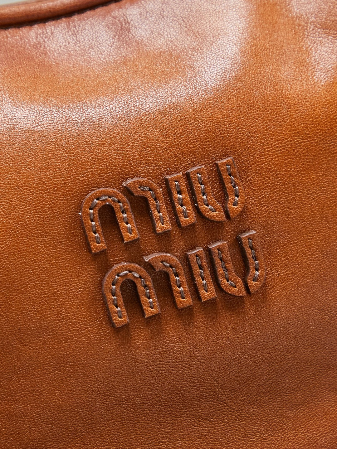 BAG-MIUMIU-LY-045