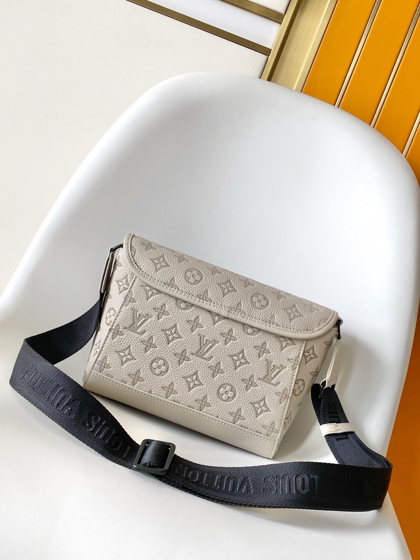 BAG-LV-W-NEW-1063