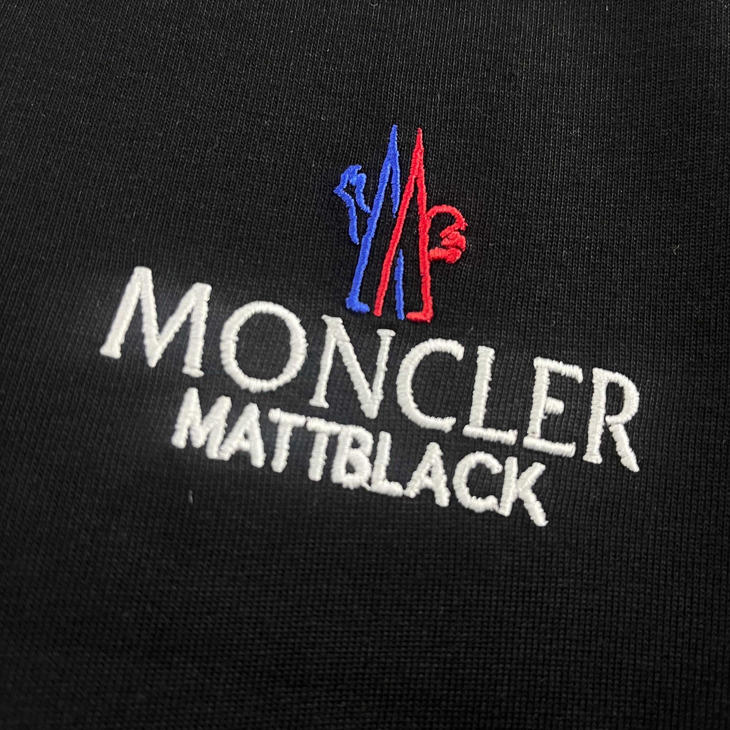 TS-MONCLER-NEW-131