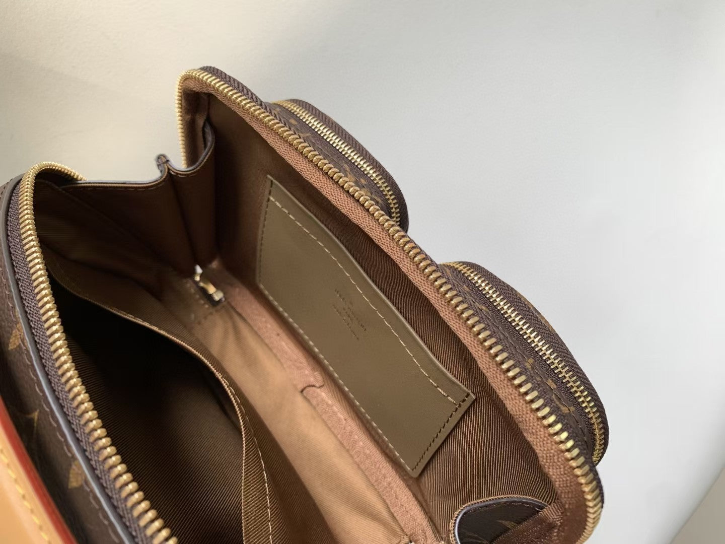 BAG-LV-W-NEW-896
