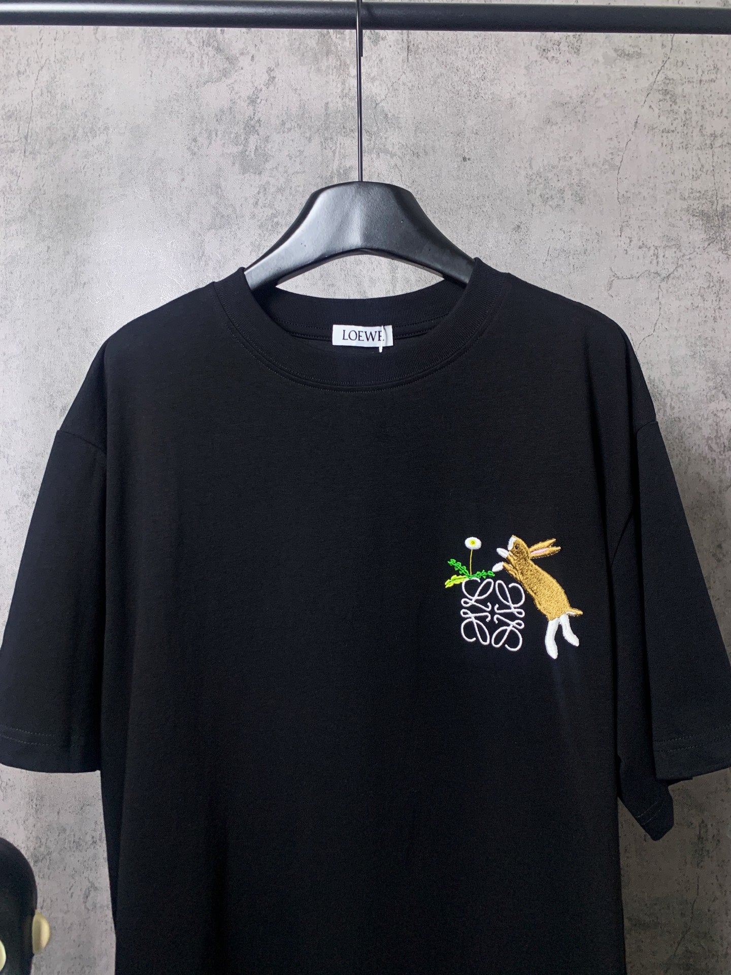 TS-LOEWE-NEW-147