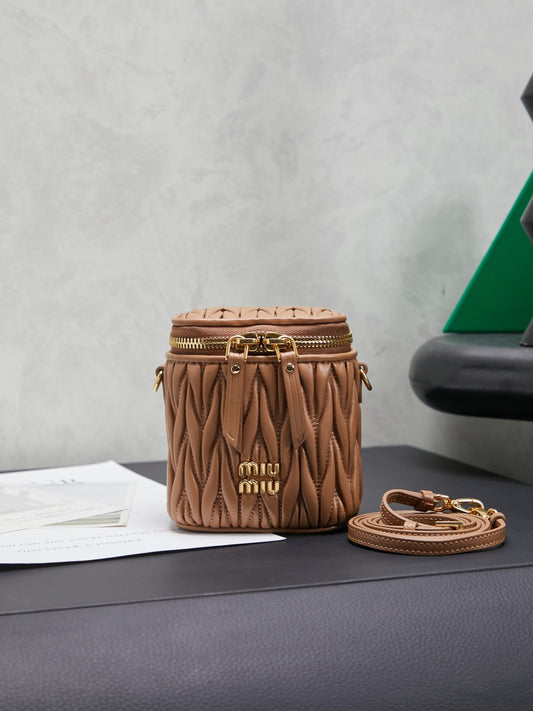 BAG-MIUMIU-LY-101