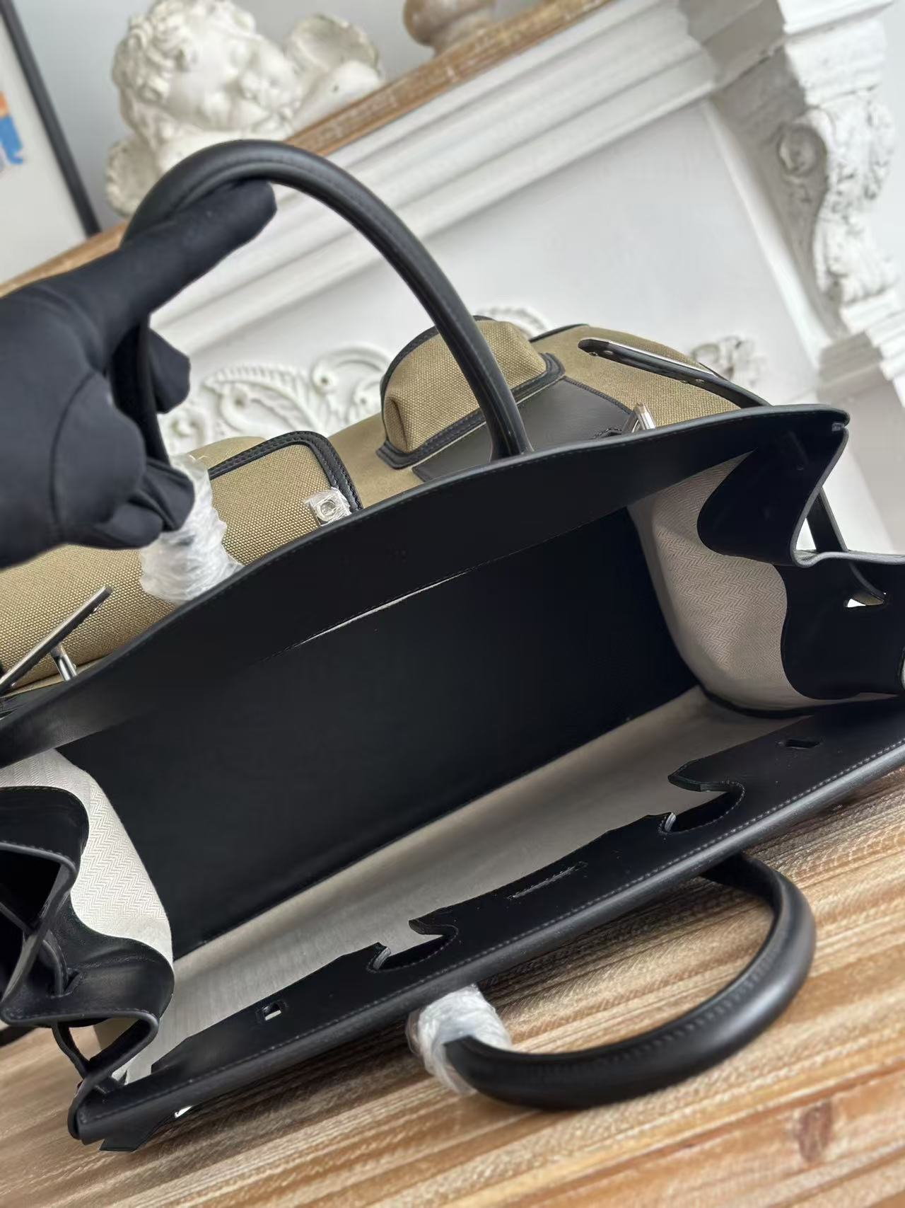 BAG-HMS-W-057