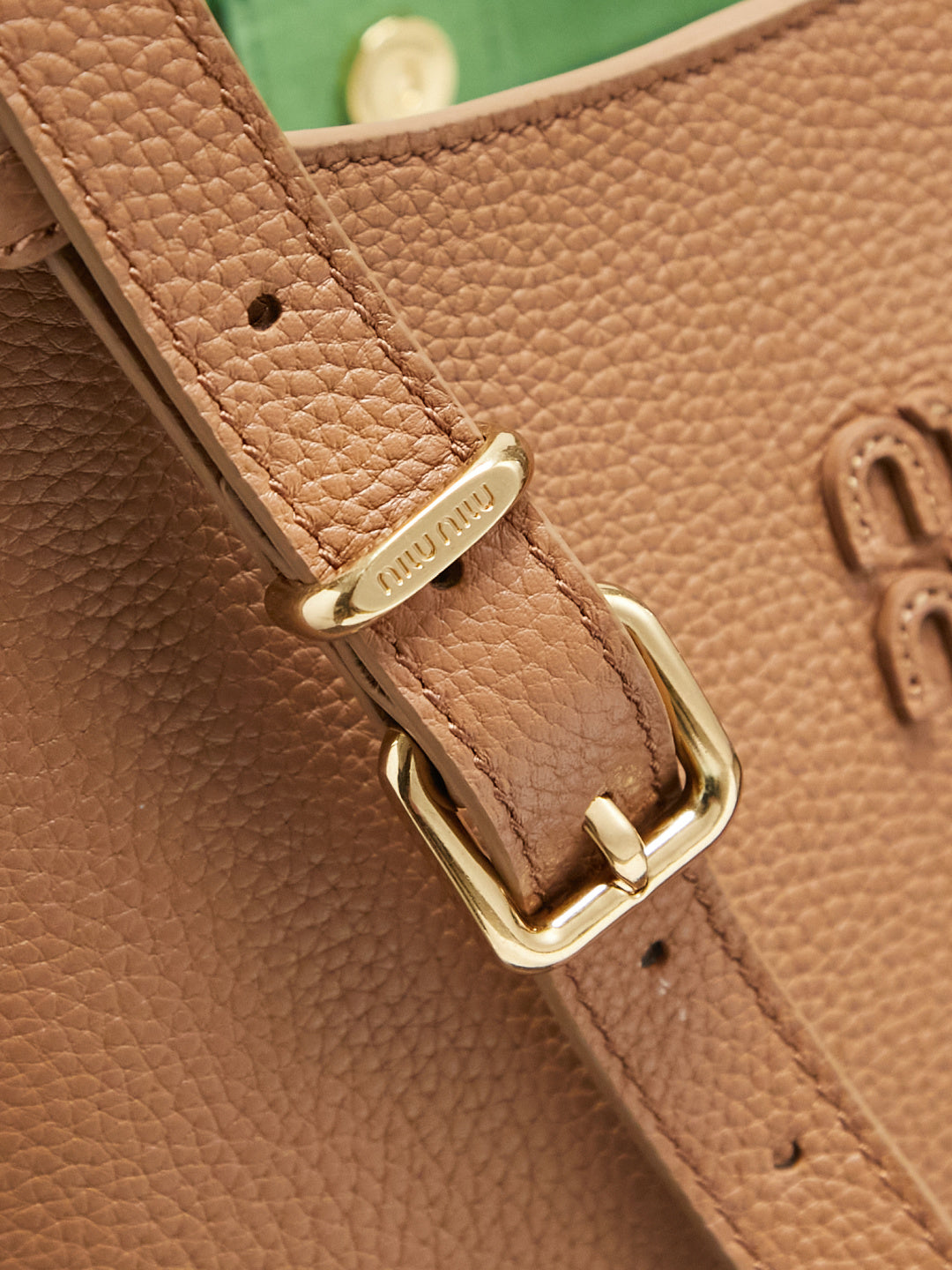 BAG-MIUMIU-LY-058