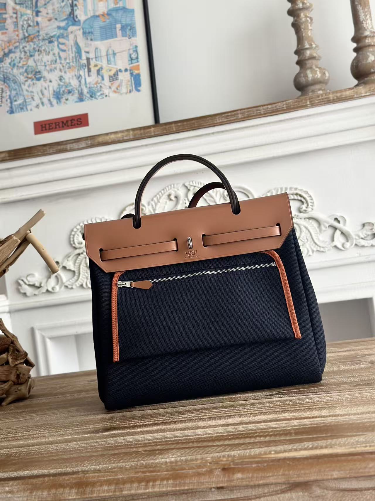 BAG-HMS-W-026