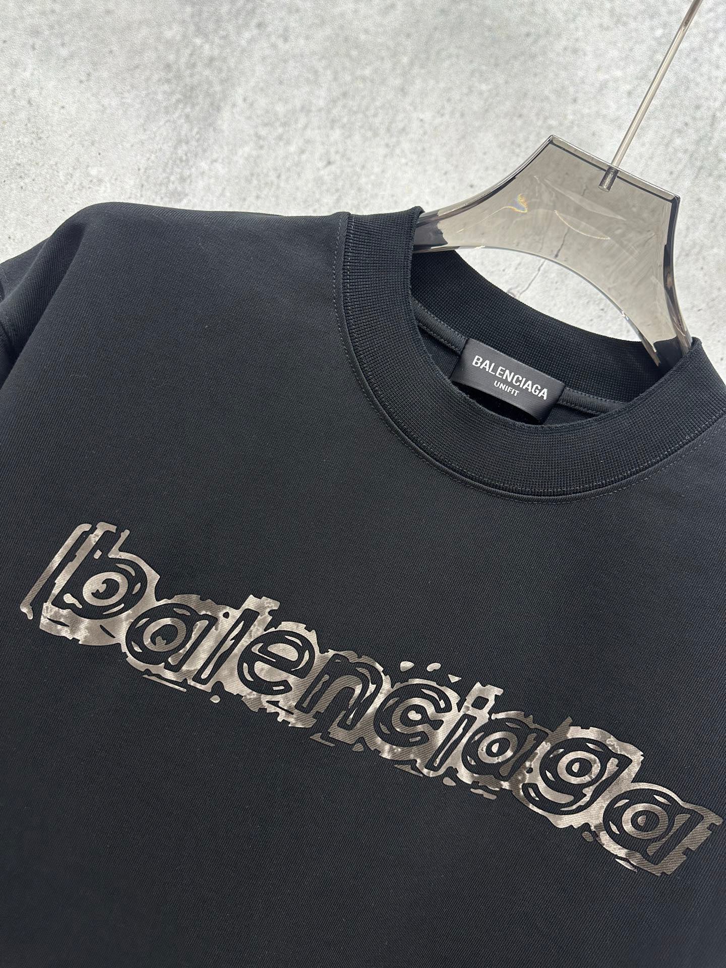 TS-Balenciaga-new-032