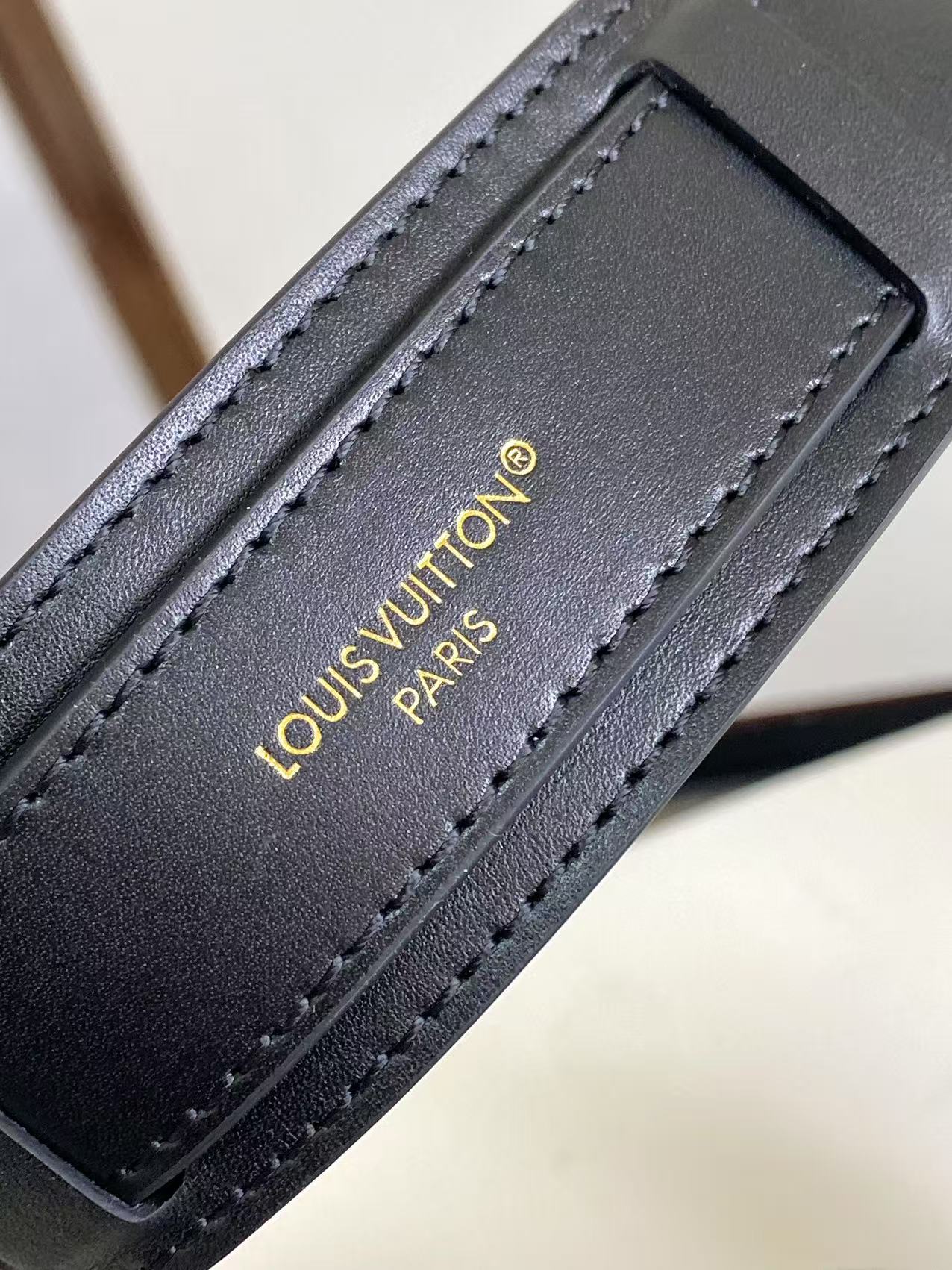 BAG-LV-W-NEW-411