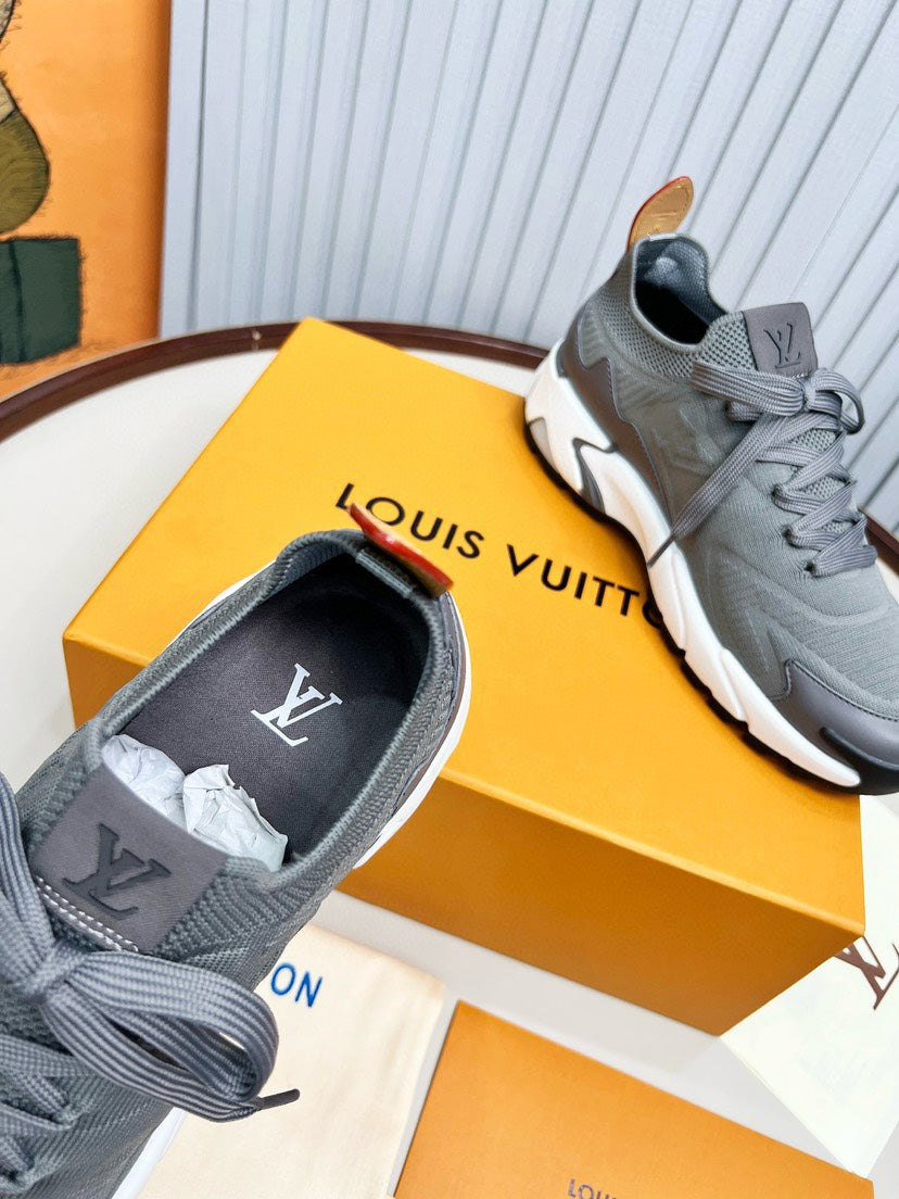 SHOES-LV-LY-567