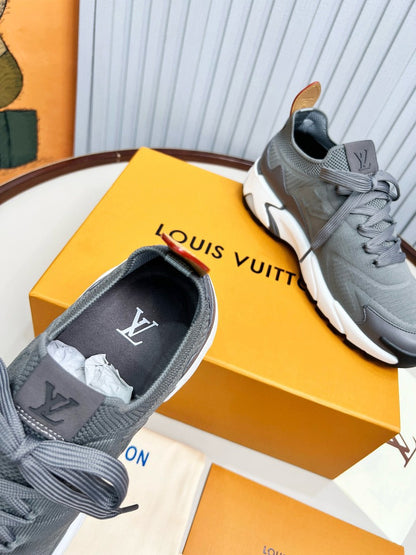 SHOES-LV-LY-567