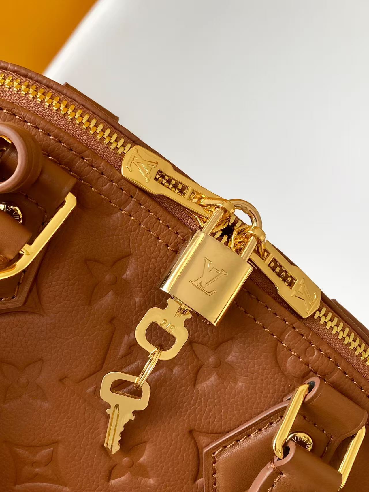 BAG-LV-W-NEW-143