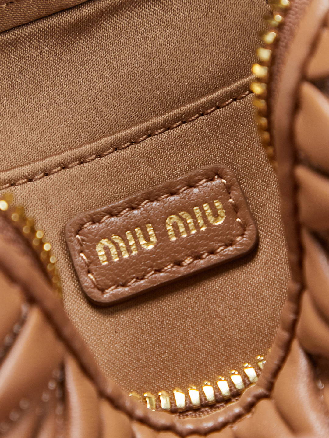 BAG-MIUMIU-LY-101