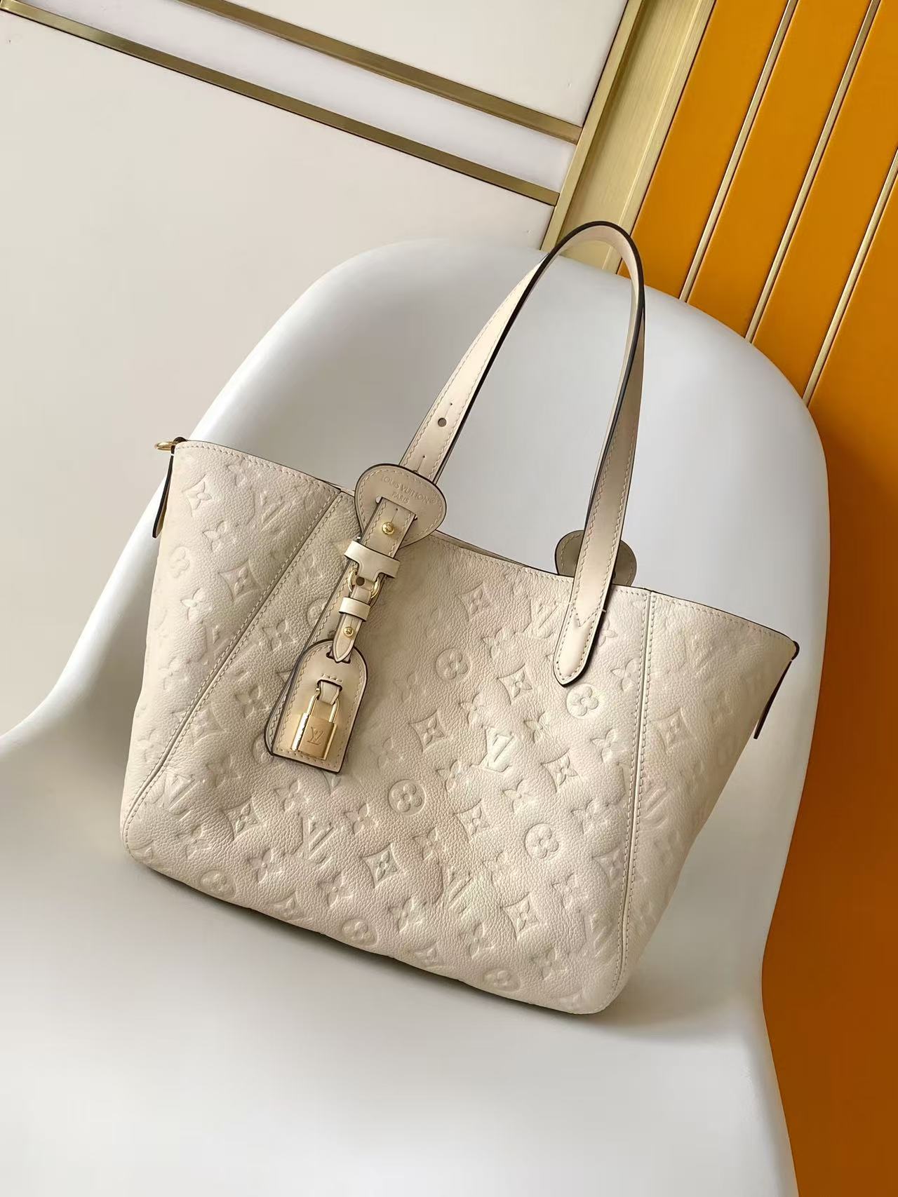 BAG-LV-W-NEW-025