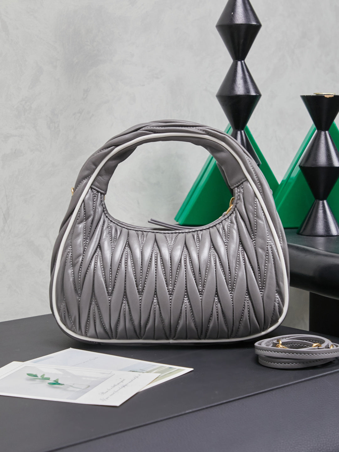 BAG-MIUMIU-LY-025